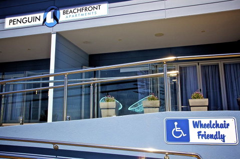 Penguin Beachfront Apartments - Holiday Find 20