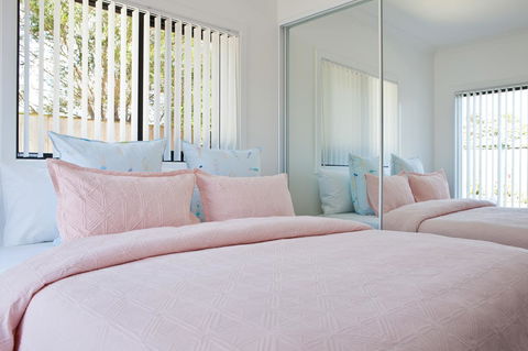 Pearl Hawley Beach - Holiday Find 27