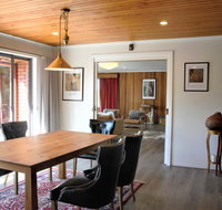 The Hobart Entrance - Holiday Find