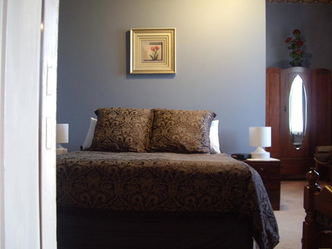 Lucinda B&B - Holiday Find 11