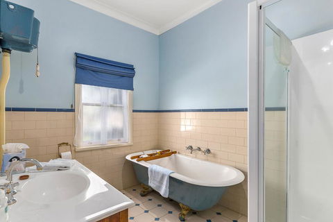 Cambridge House Bed & Breakfast - Holiday Find 16