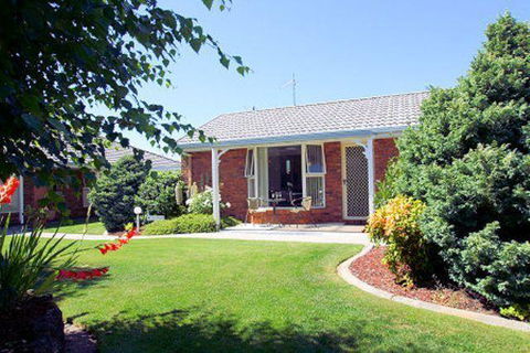 Shearwater Cottages - Holiday Find 2