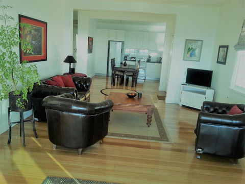 Harbour View Apartments - Holiday Find 24