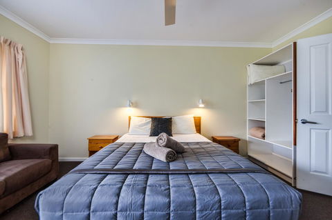 Wintersun Gardens Motel - Holiday Find 1