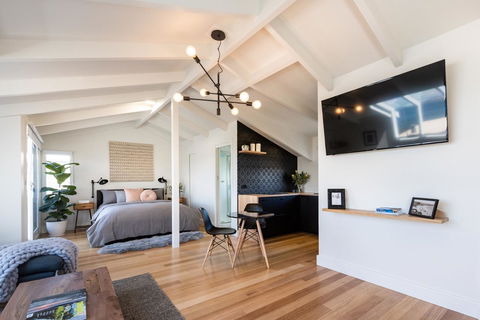 Litora Accommodation - Holiday Find 7