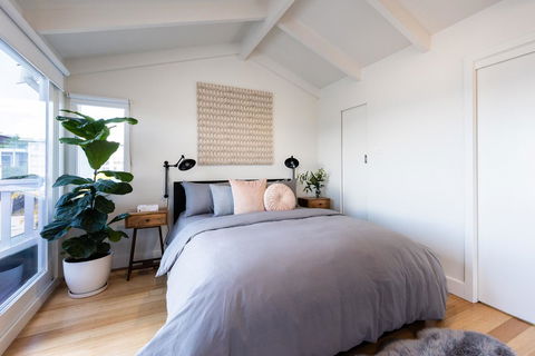 Litora Accommodation - Holiday Find 16