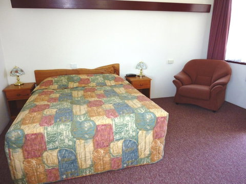 Mountain View Country Inn - Holiday Find 28