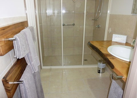 Mountain View Country Inn - Holiday Find 17