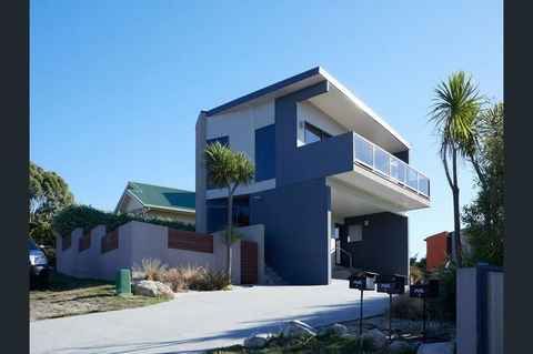 Bicheno Views On Douglas - Holiday Find 0