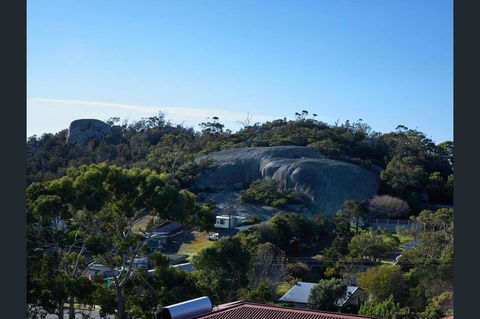 Bicheno Views On Douglas - Holiday Find 3