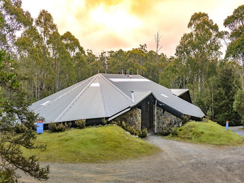 Discovery Parks - Cradle Mountain - Holiday Find 24