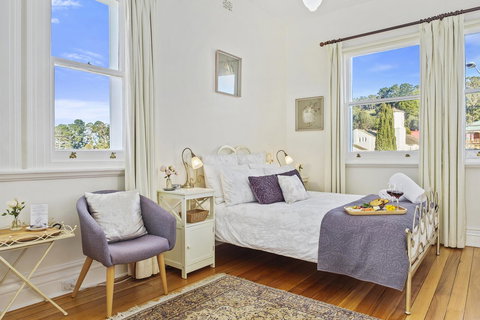 Cygnet Old Bank - Holiday Find 6