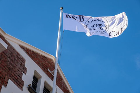 Cygnet Old Bank - Holiday Find 11