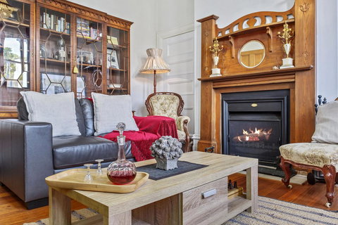 Cygnet Old Bank - Holiday Find 14