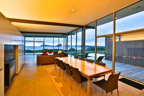 Cloudy Bay Beach House - Holiday Find 39