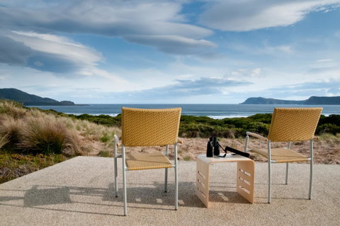 Cloudy Bay Beach House - Holiday Find 5