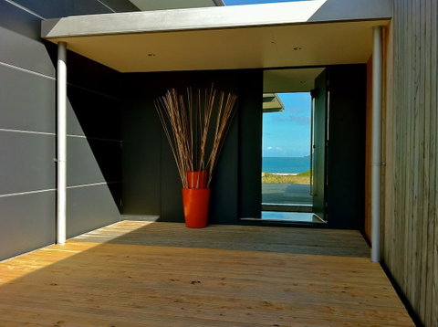 Cloudy Bay Beach House - Holiday Find 17
