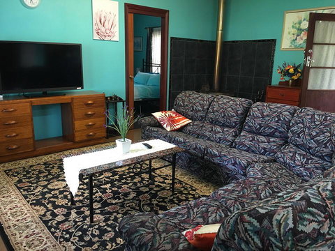 Blue Wren Bungalow - Holiday Find 5