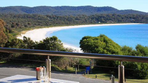 BAY OF FIRES ECO HUT Off Grid Experience At Binalong Bay - Holiday Find 13