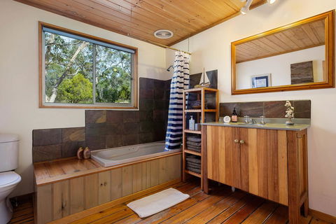 Mandala Bruny Island - Holiday Find 13