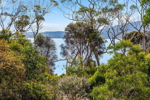 Mandala Bruny Island - Holiday Find 18