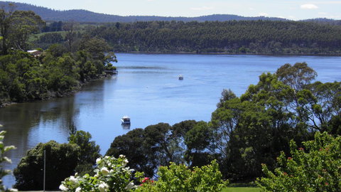 Tamar River Retreat - Holiday Find 33