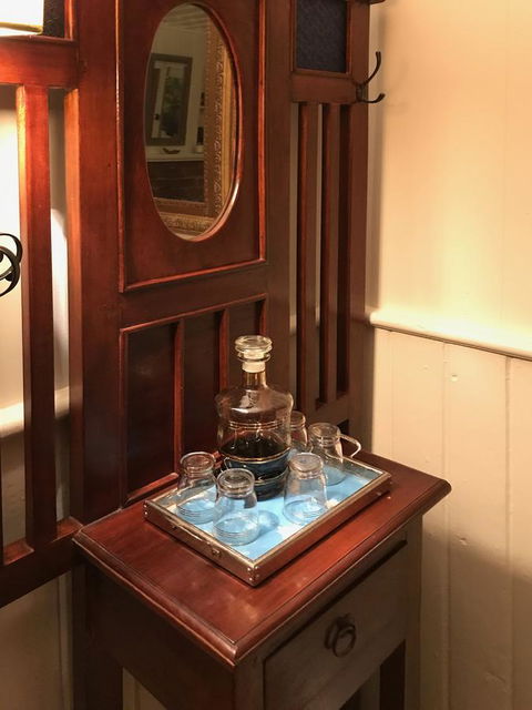 Platypus Playground Riverside Cottage - Holiday Find 5