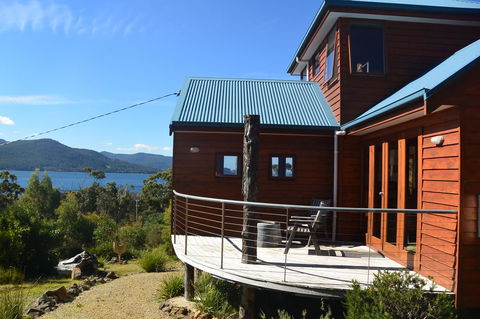 The Tree House - Holiday Find 4