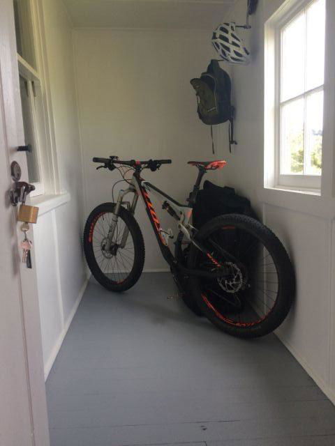 Riders Hut - Derby - Holiday Find 24