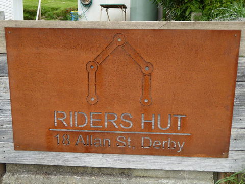 Riders Hut - Derby - Holiday Find 20
