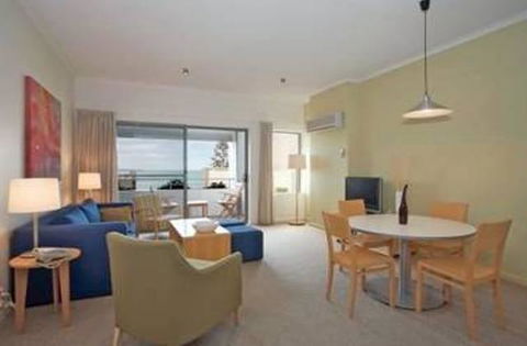 Cumberland Lorne Resort - Holiday Find 22