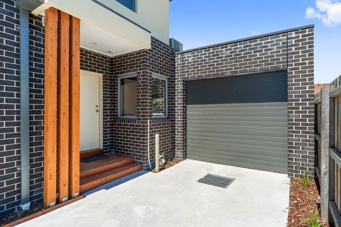 Rosewater Townhouses Dromana - Holiday Find 5