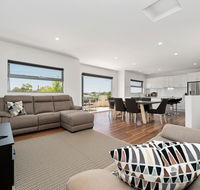 Rosewater Townhouses Dromana - Holiday Find