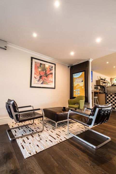 The Waverley International Hotel - Holiday Find 25