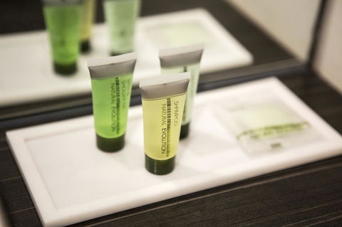 Nightcap At Sandringham Hotel - Holiday Find 25