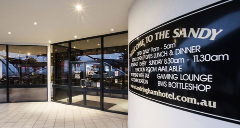 Nightcap At Sandringham Hotel - Holiday Find 27