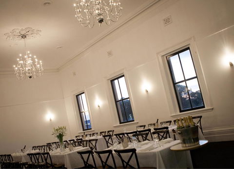 The Royal Hotel Mornington - Holiday Find 26