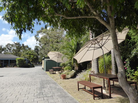 The Balnarring Motel - Holiday Find 9