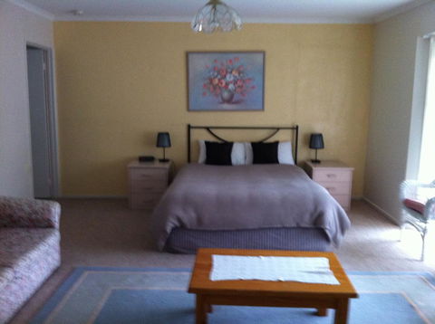 The Balnarring Motel - Holiday Find 2