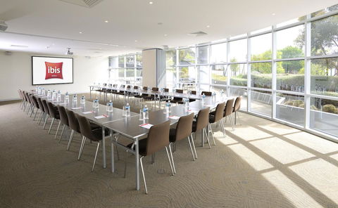 Ibis Melbourne - Glen Waverley - Holiday Find 26