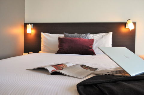 Ibis Melbourne - Glen Waverley - Holiday Find 8