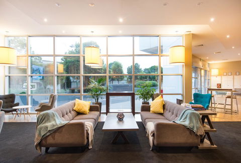 Ibis Melbourne - Glen Waverley - Holiday Find 4