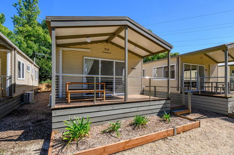 Bright Riverside Holiday Park - Holiday Find 0
