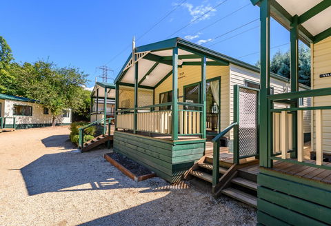 Bright Riverside Holiday Park - Holiday Find 40
