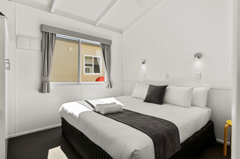Bright Riverside Holiday Park - Holiday Find 10