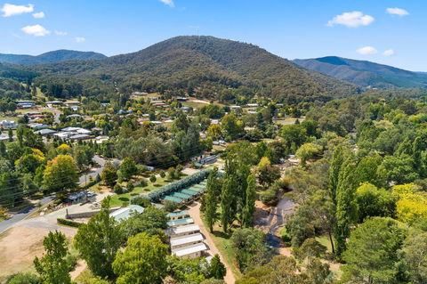 Bright Riverside Holiday Park - Holiday Find 35