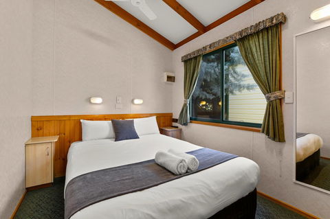 Bright Riverside Holiday Park - Holiday Find 43