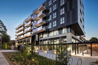 Book Burwood East Accommodation Vacations Holiday Find Holiday Find