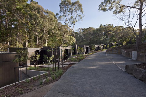 Hepburn At Hepburn - Holiday Find 23