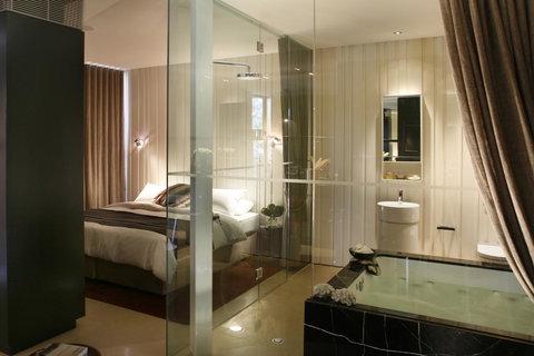 Hepburn At Hepburn - Holiday Find 14